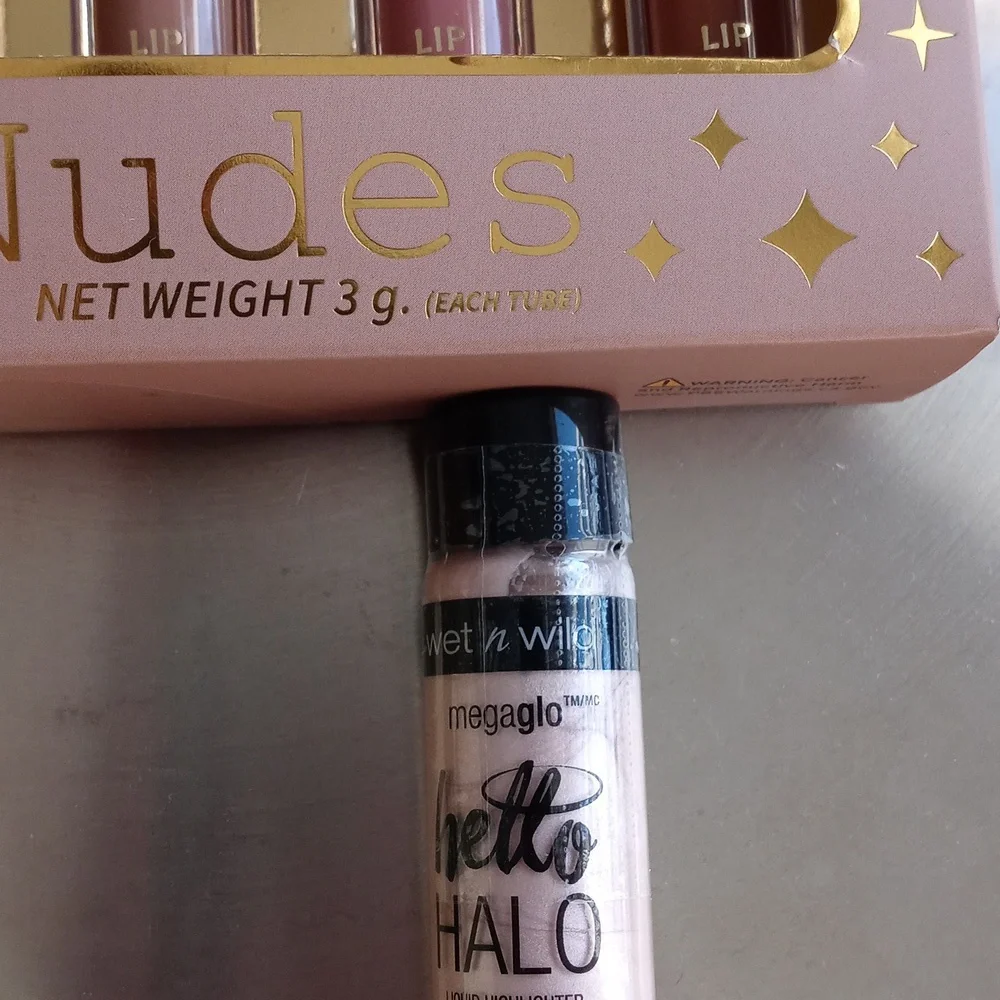 Beauty Bundle - Picture 2 of 5
